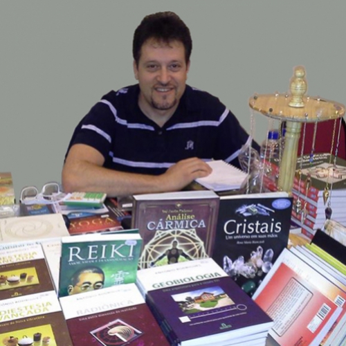 Editora Alfabeto traz novidades na relação com os leitores